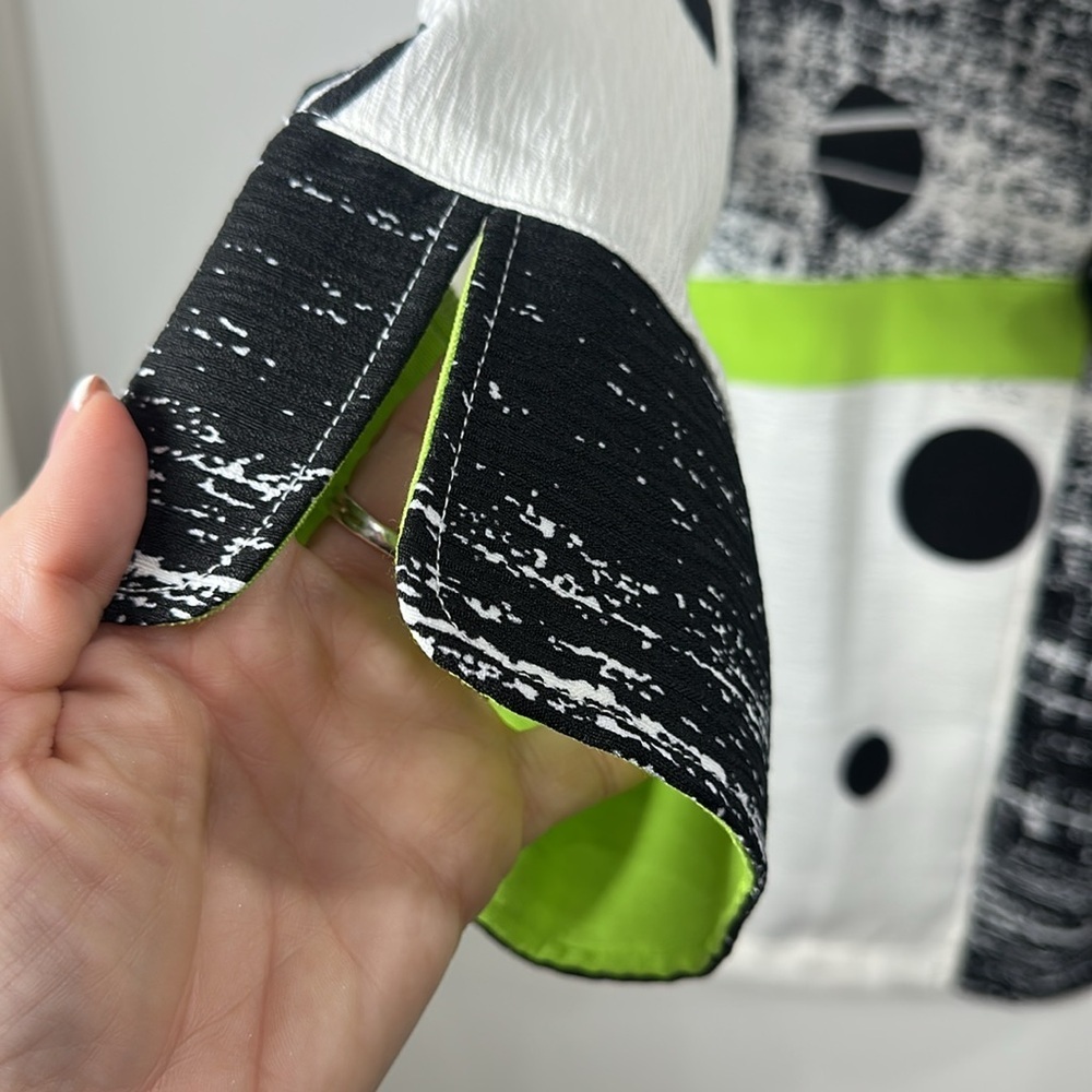 Ali Miles Black & White Abstract Polka Dot Contrast Jacket with Lime Accent - Picture 7 of 10